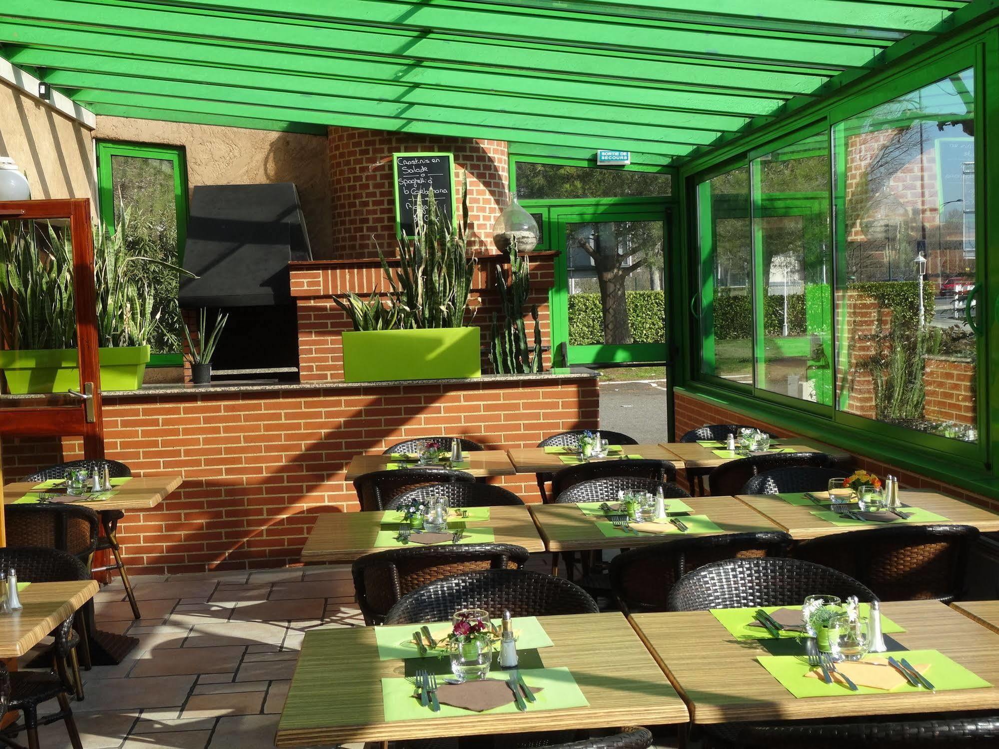 Metrhotel Basso Cambo Toulouse Exterior photo
